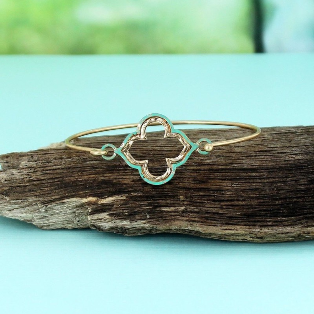 2/$12- PATINA AND GOLDTONE QUATREFOIL BRACELET